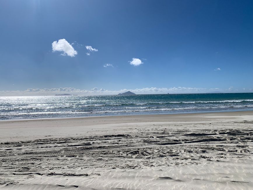 28_URETITI BEACH