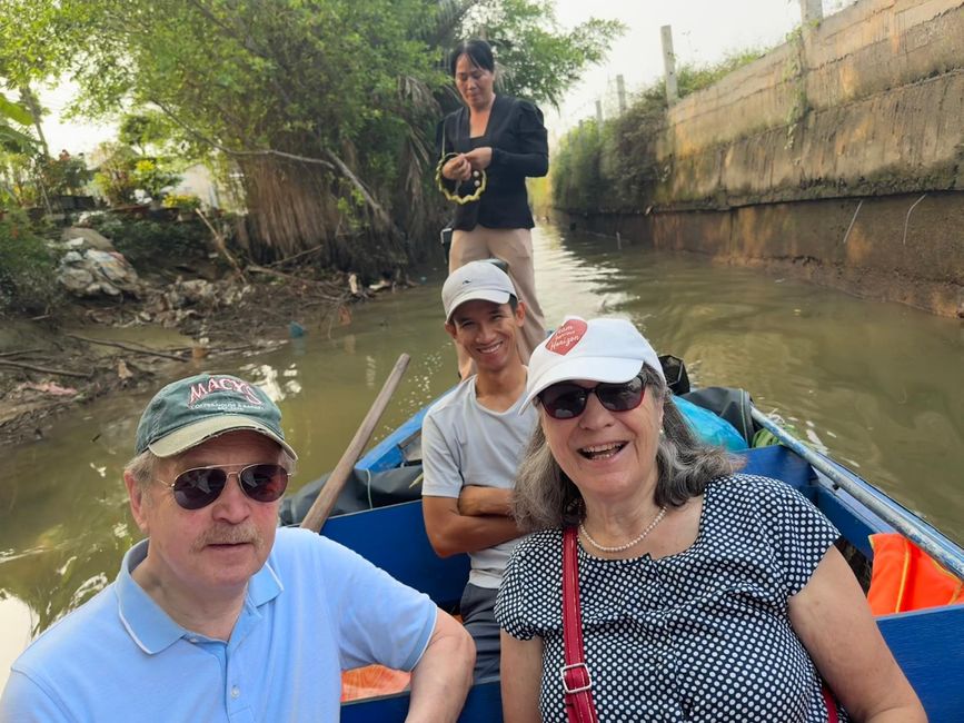 Bootsfahrt zum Floating Market
