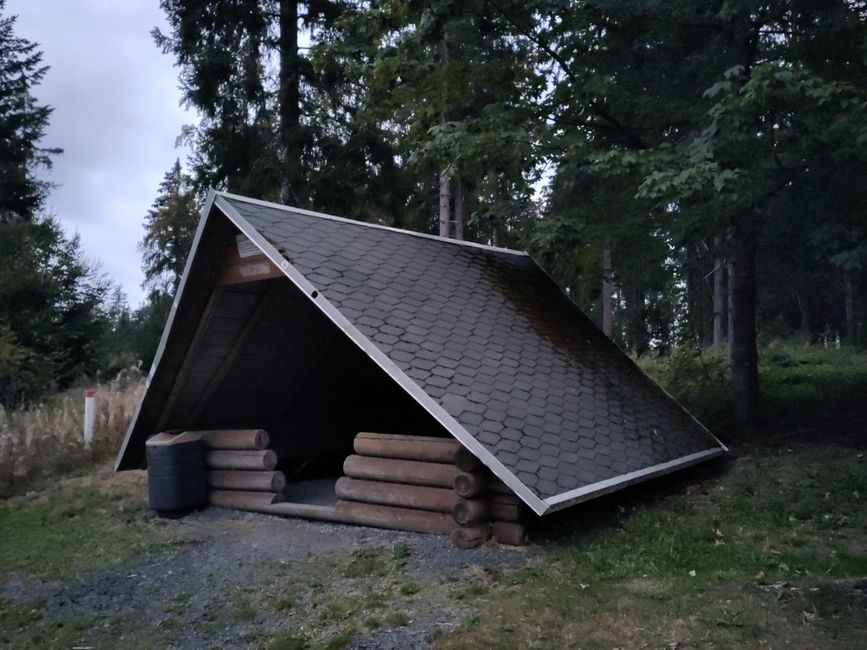 thankfully, many shelters are along the Rennsteig