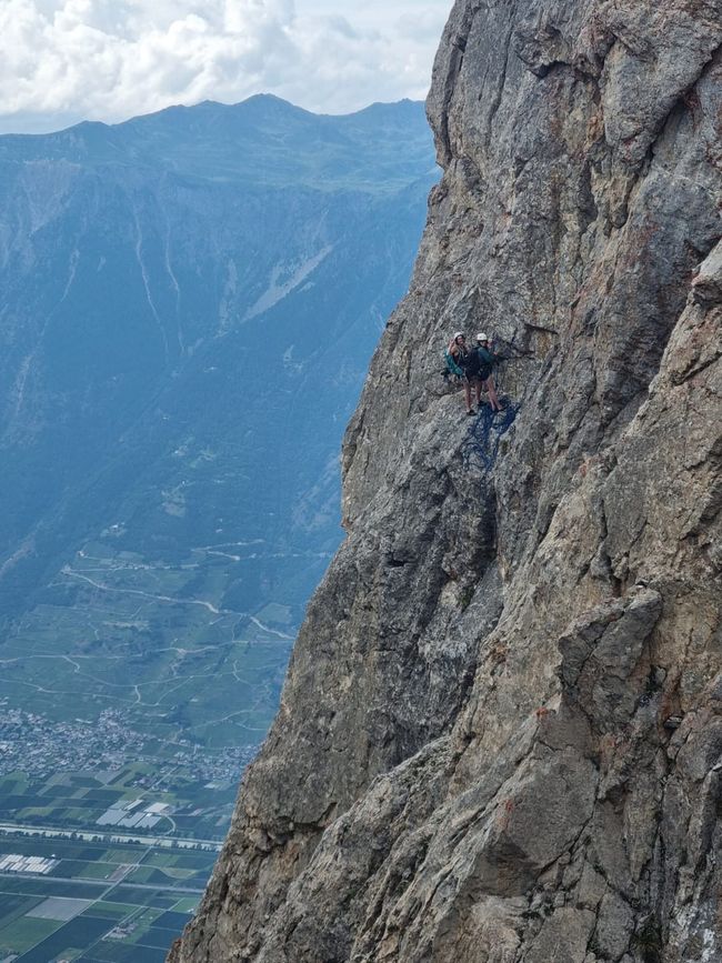Pierre Avoi: Chronik eines entscheidenden Aufstiegs. Alpiner Bericht.