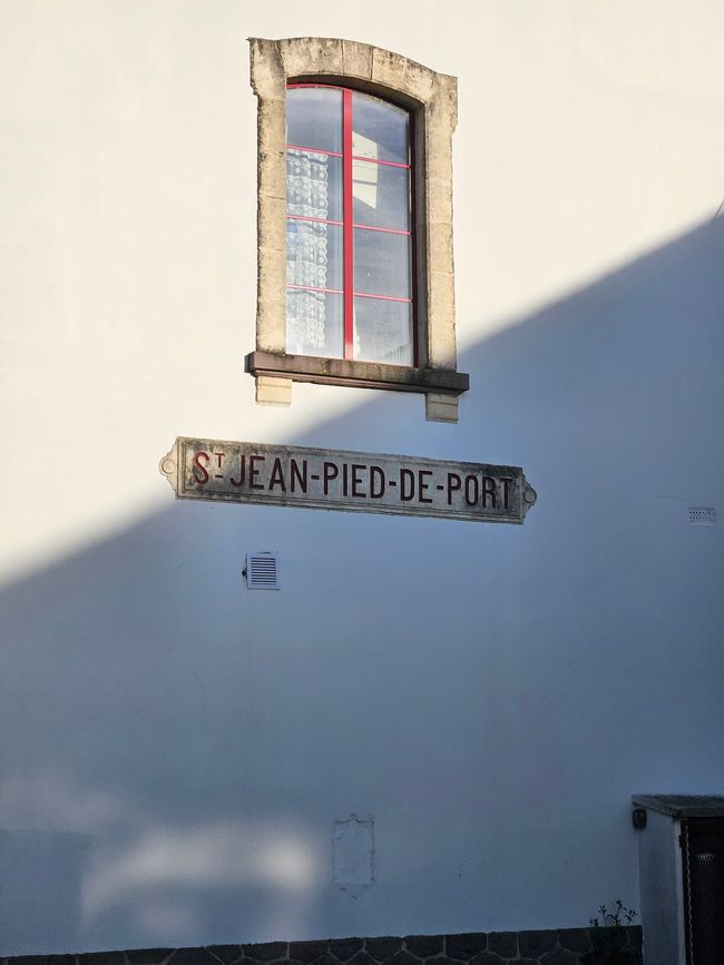 0. The way to Saint-Jean-Pied-de-Port