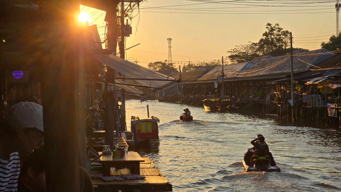 Amphawa!