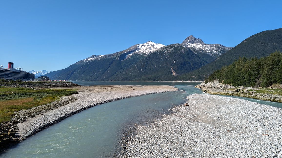 Blick von der Skagway Footbridge