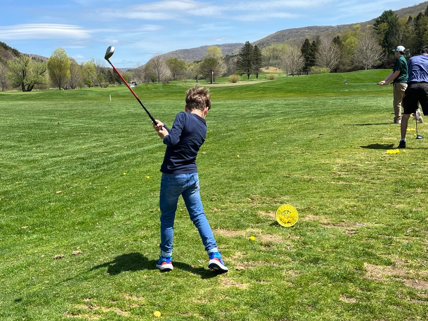 Donnerstag: SUNY Delhi College, Golfspielen und Besuch bei Terry