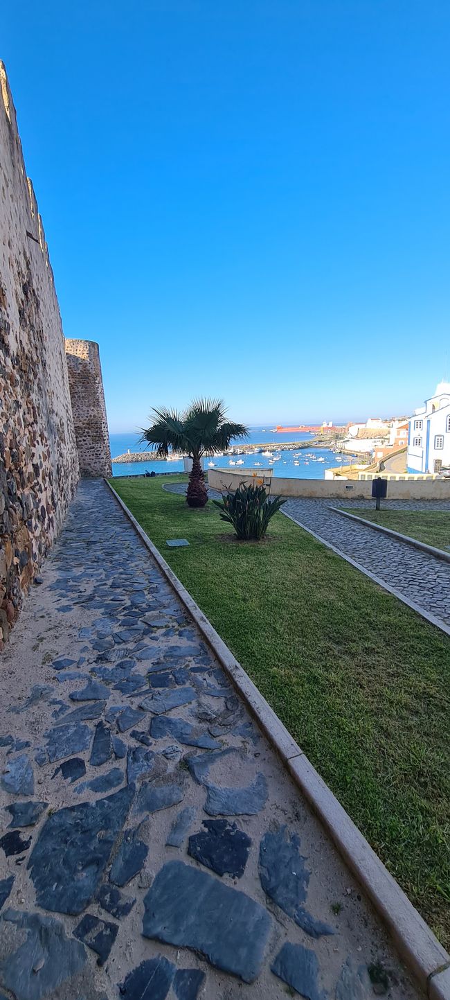 1. Etappe Sines - Porto Covo
