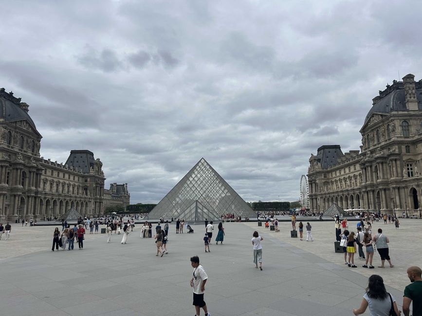Louvre