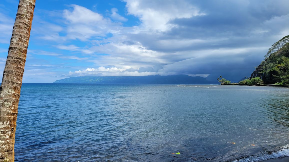 Tour around the edge of Tahiti-Nui