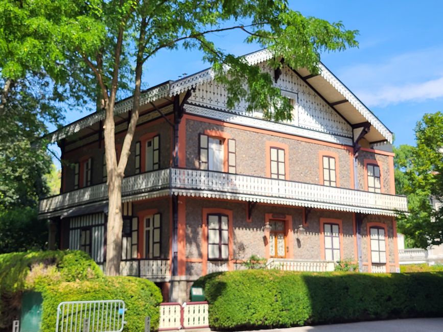 Villa