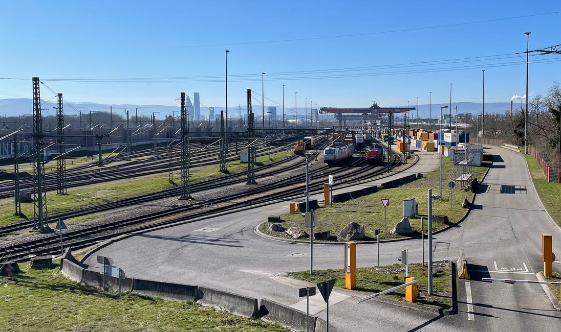 Gare de transit Weil am Rhein