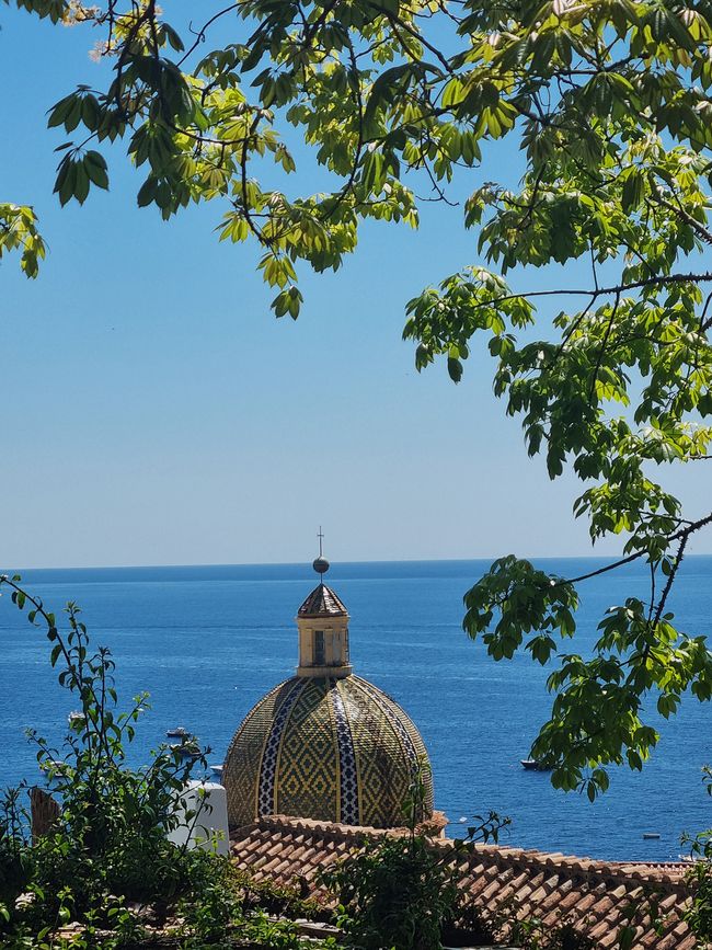Aussicht mit Kirchenkuppel