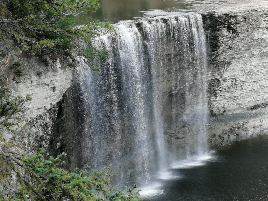 Lady Evelyn Falls