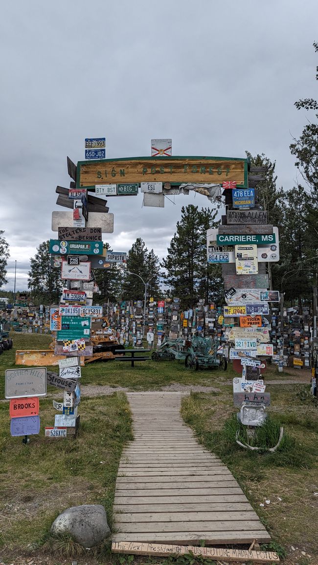 Sign Post Forest (forest of signs) Watson Lake