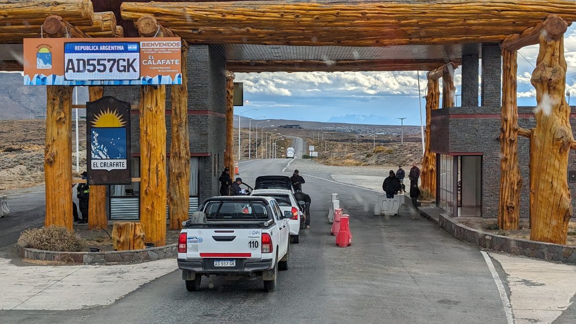 Mit dem Drogenkurier nach El Calafate :-)