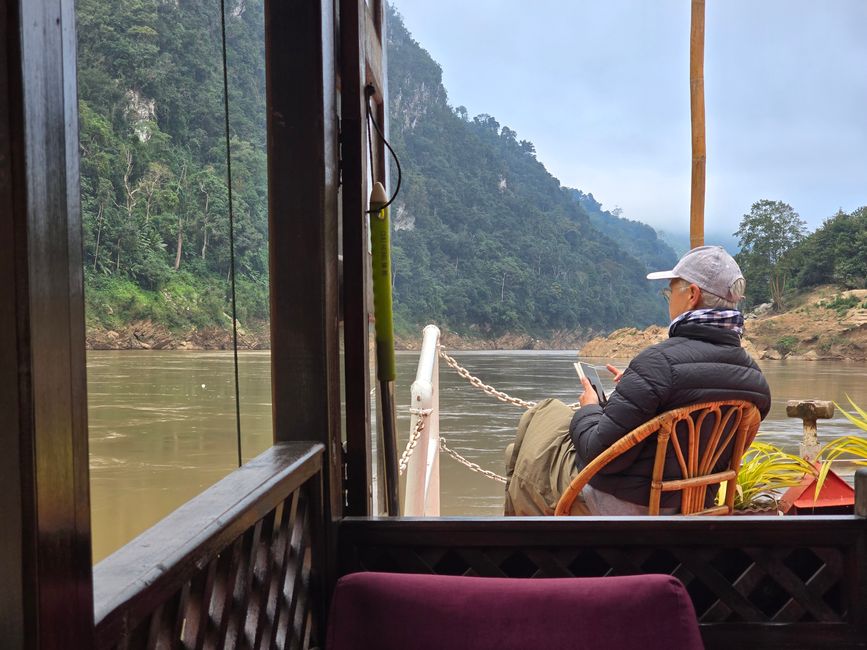 Auf dem Mekong von Luang Prabang nach Ban Houayxay