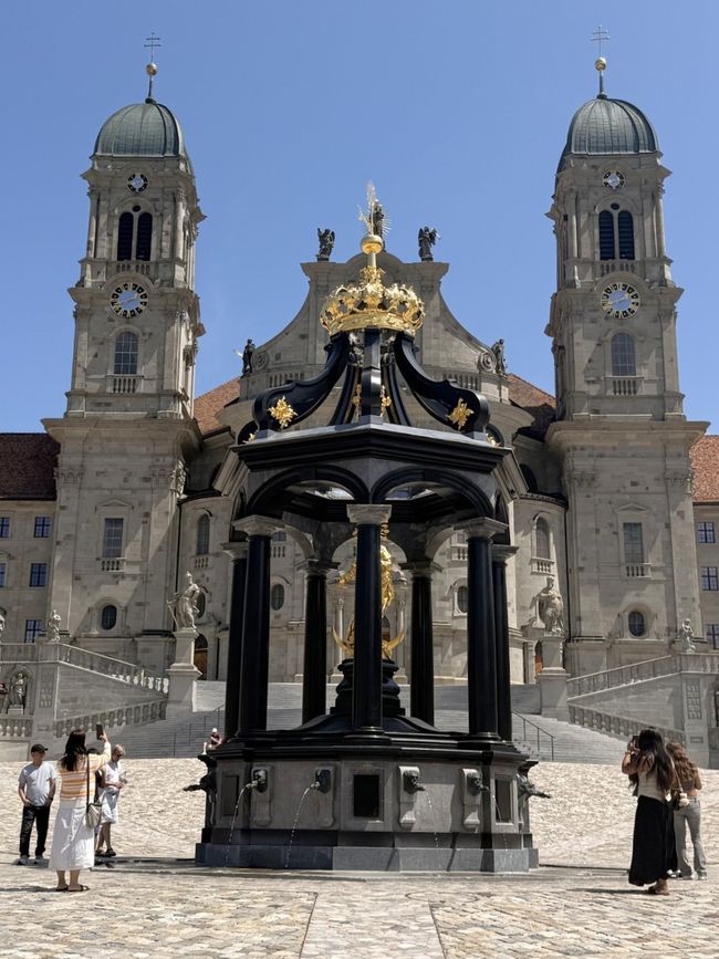 Pilgrim fountain with 14 taps