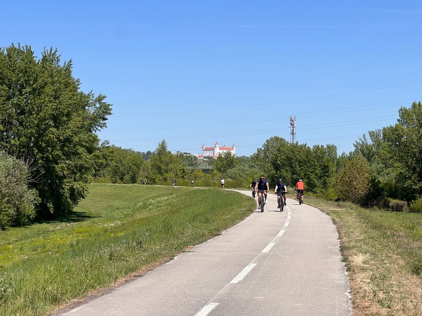 02 nach Bratislava
