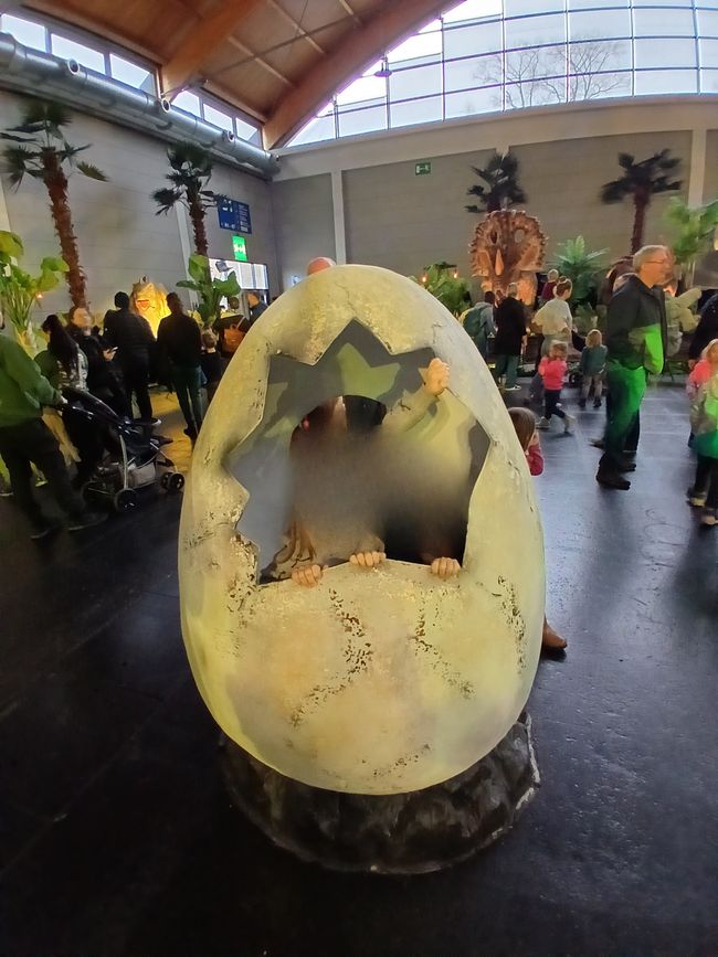 Dino Fever in Friedrichshafen: An Honest Look into the "Kingdom of Dinosaurs"