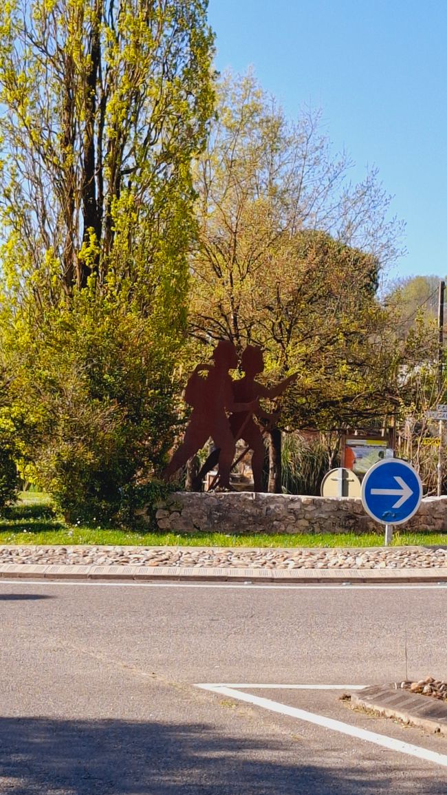 Lunch break in Moissac