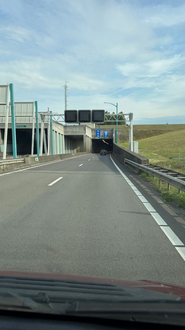 Westerschedeltunnel 6,6km und 60m tief