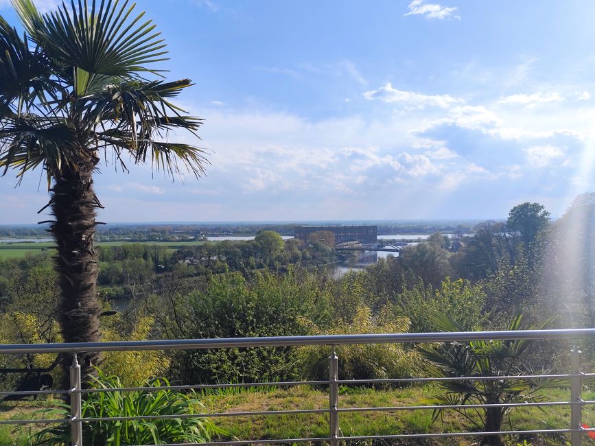 Lauenburg - un lugar realmente bonito a orillas del Elba, alojamiento en el Hotel Halbmond