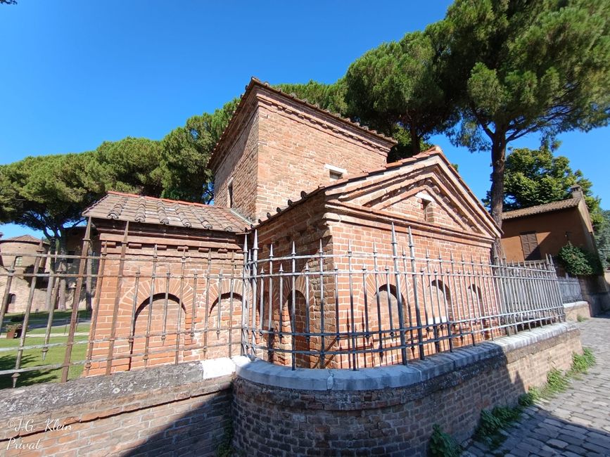 Mausoleo de Galla Placidia Mausoleo de Galla Placidia Mausoleo de Galla Placidia
