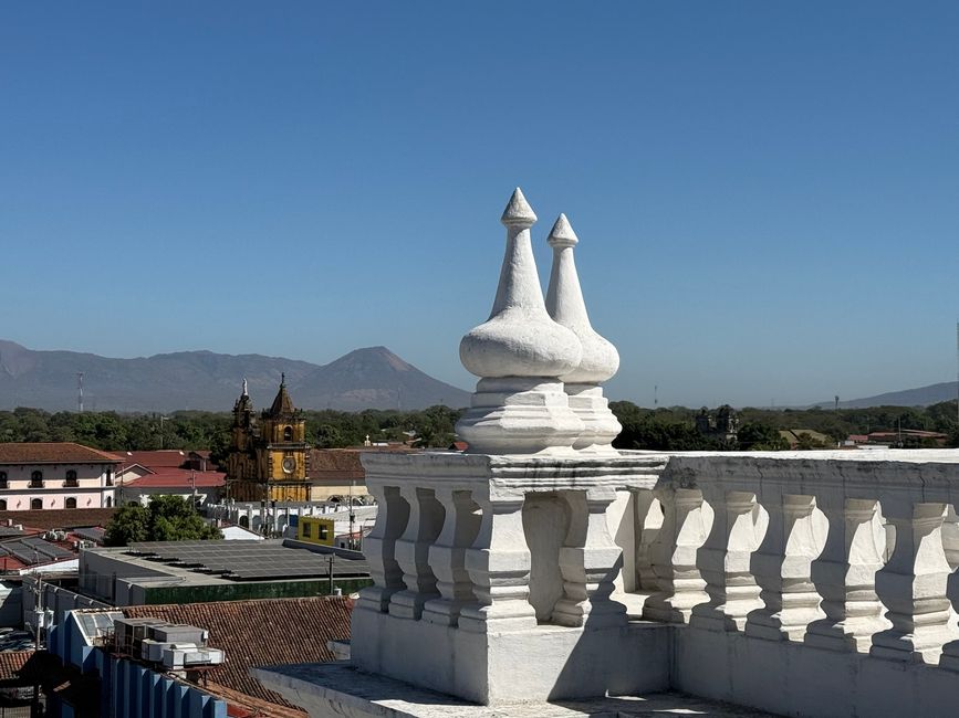 前景：Iglesia El Calvario