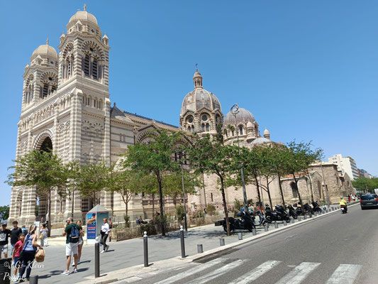 Marseille 
Hop on Hop off und zu Fuß