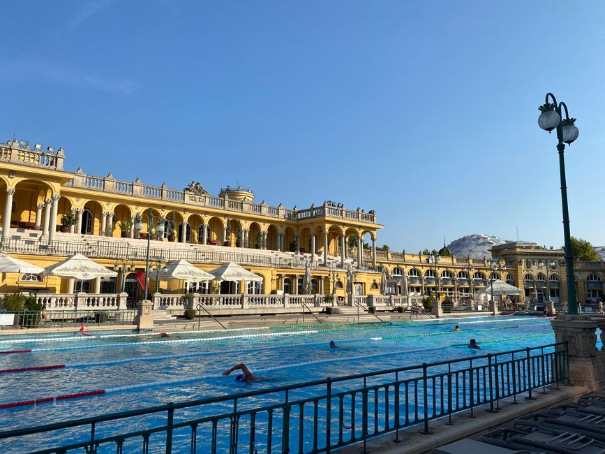 Tag 9 - Badetag im Széchenyi Bad