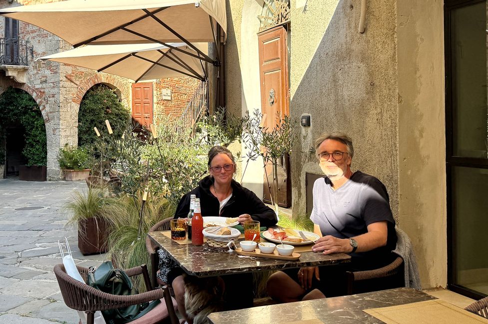 Tant d'histoires et d'histoires donnent faim.