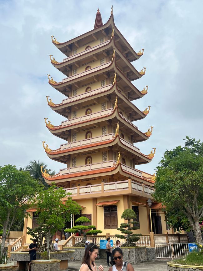 Tag 10 - Ho-Chi-Minh-City: Il Delta del Mekong e la speranza del sogno scintillante
