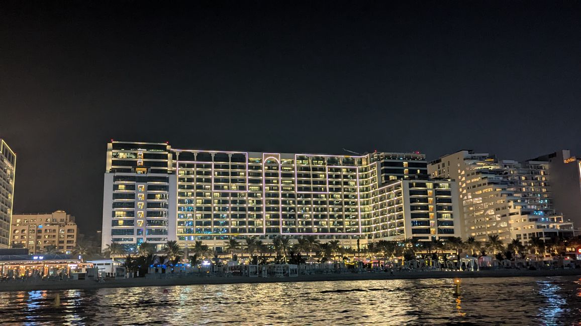 Tag 3 (2024) Dubai JBR Beach, Souks Deira e The One and Only