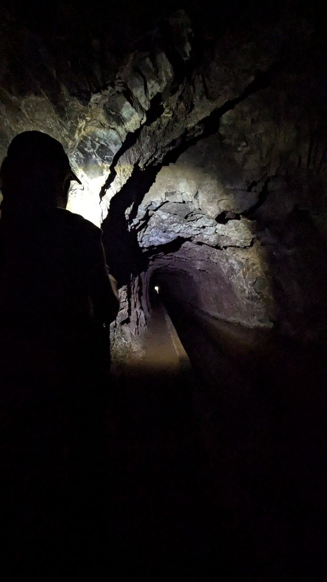 Durch den ersten Tunnel