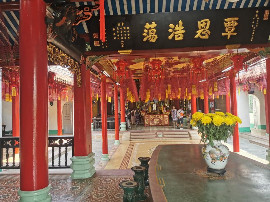 In esplorazione e shopping a Hoi An