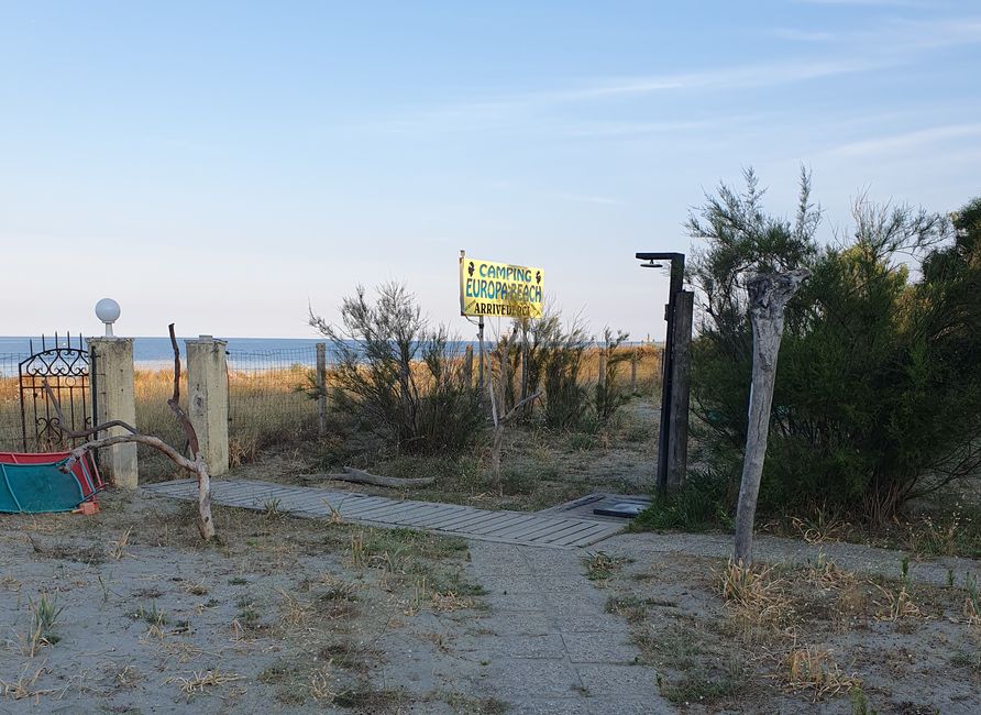 Endlich eine Dusche am Strand