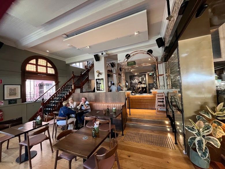 Das älteste Pub Sydneys ist das Fortune of War, das 1828 gegründet wurde und sich in The Rocks befindet