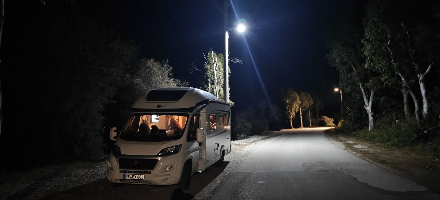 Camping an Bord und Ankunft in Patras