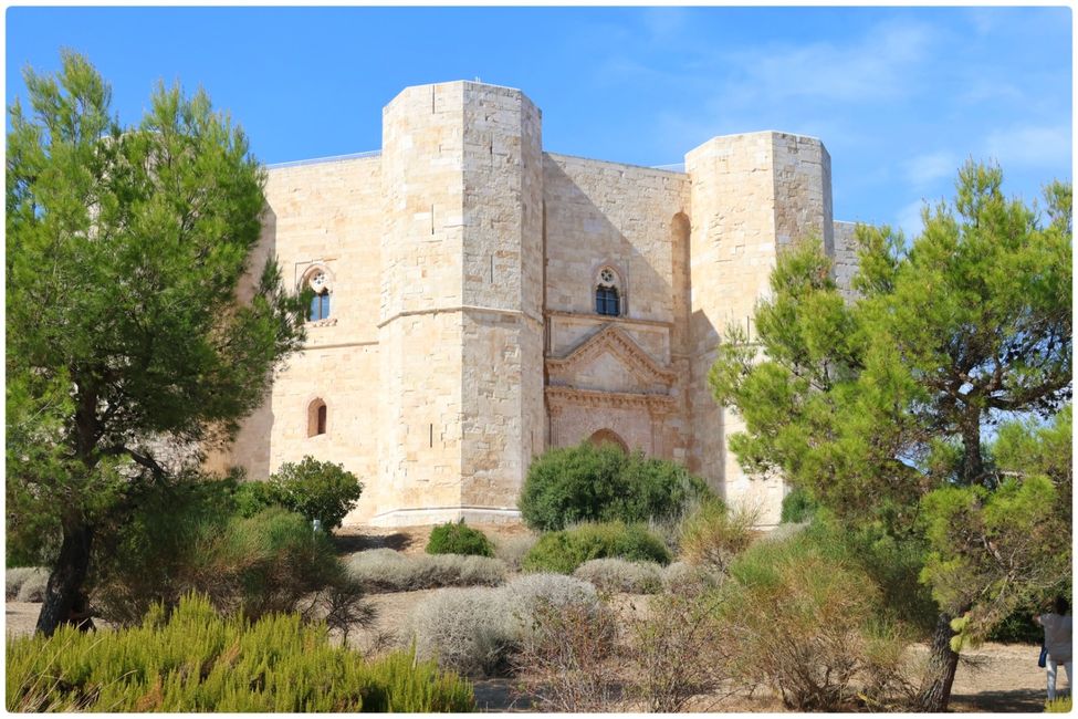 Castel del Monte, Stauferzeit Friedrich der Zweite