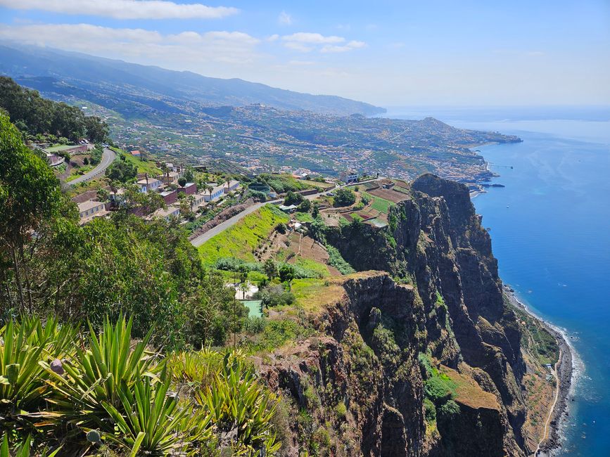 Day 15: The South Coast with Waterfall, Skywalk & Cristo Rei