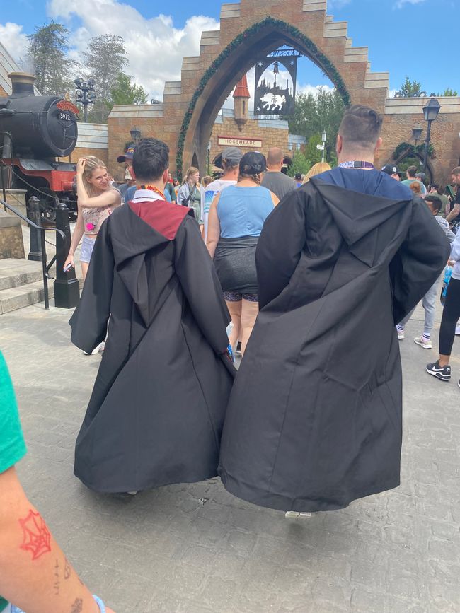 Des sorciers entre eux