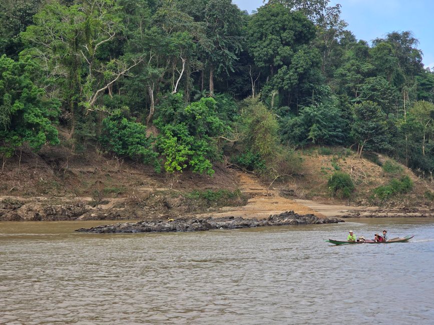 Auf dem Mekong von Luang Prabang nach Ban Houayxay