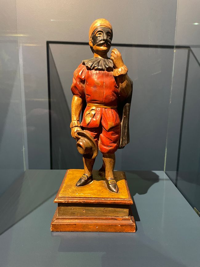 Figura della Commedia dell'Arte: dottor Balanzone
