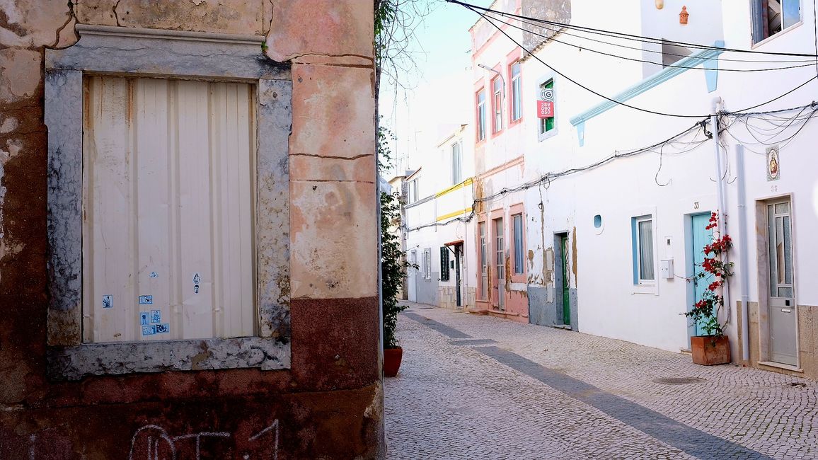 Wir erkunden nochmals die hübsche Altstadt von Olãho