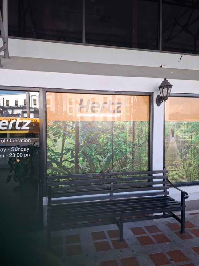 14:30 Quinta parada - devolver el coche a Hertz