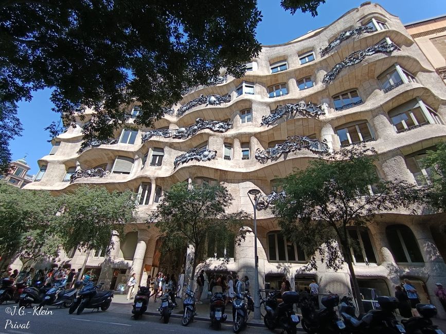 Casa Milà von Antoni Gaudi
