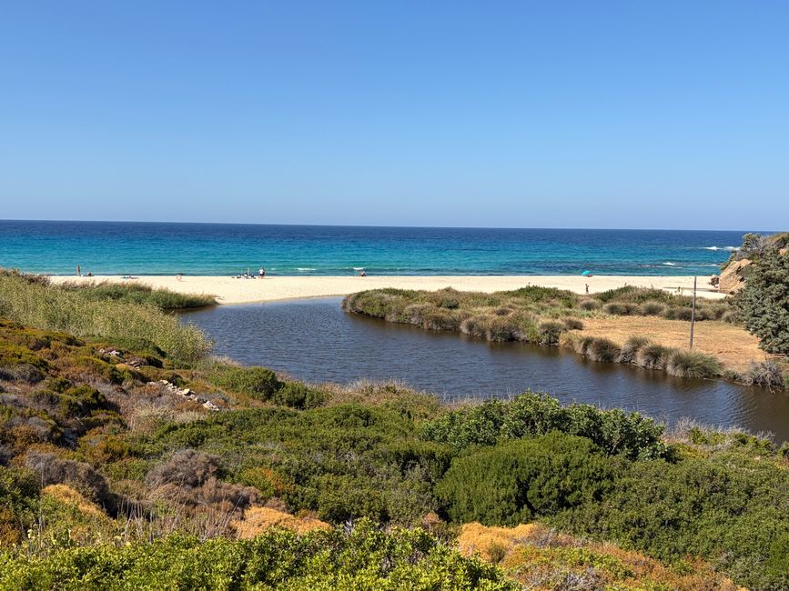 Mesakti Beach von hinten