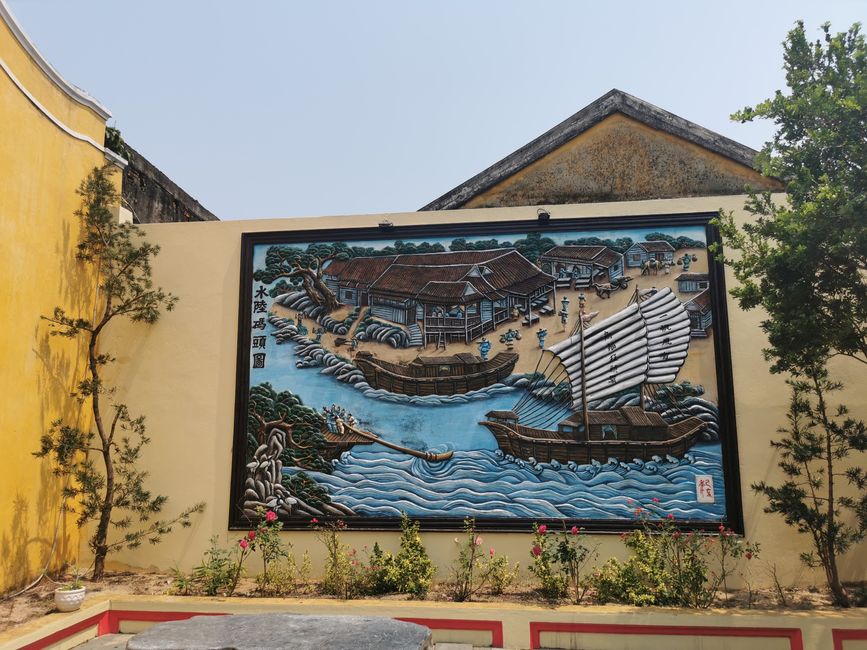 In esplorazione e shopping a Hoi An
