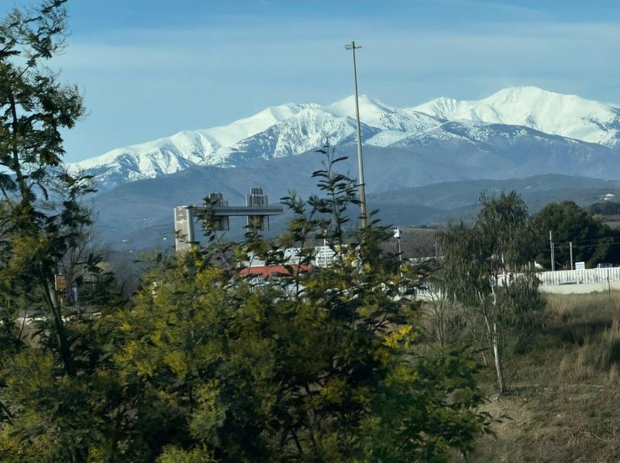 Neige sur les montagnes 