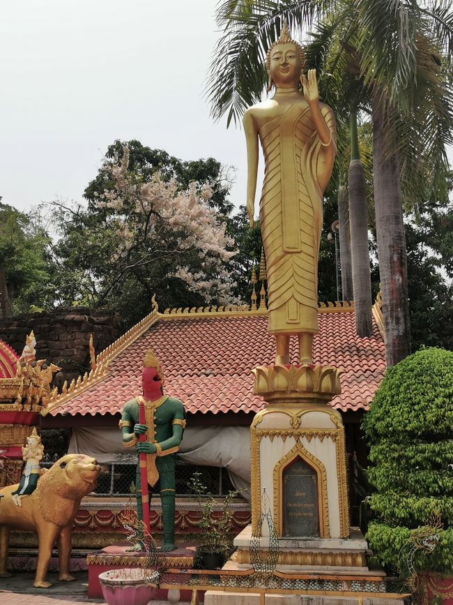 Vientiane - 1.5 days on a temple and museum tour