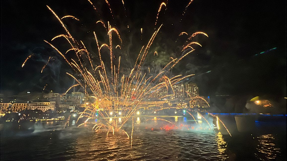 Tag 13 - Phu Quoc : Un spectacle étincelant à Sunset Town