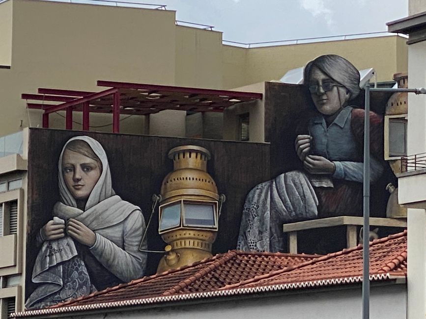 In Funchal werden nicht nur Türen bemalt